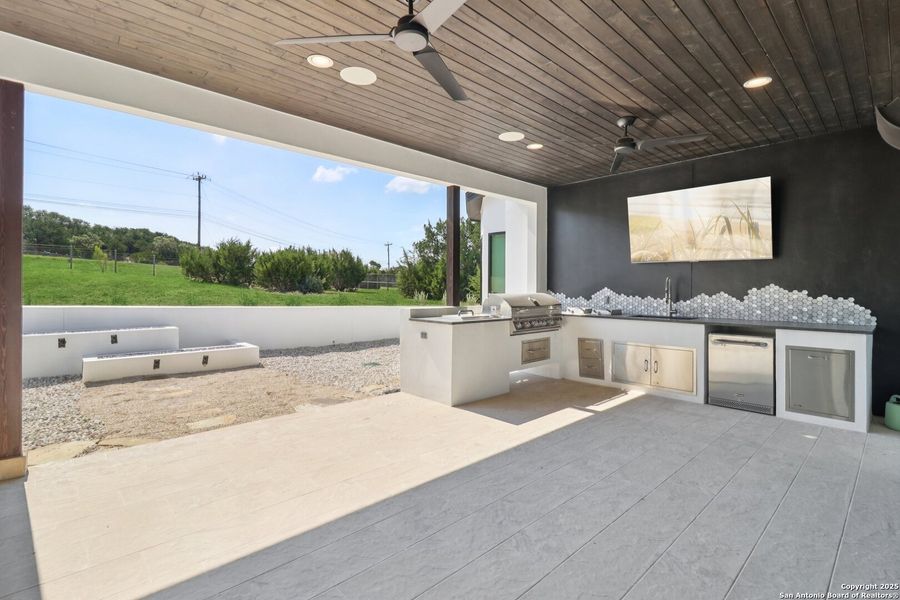 Furnished interior view inside a new home in , San Antonio (Image 43). Furnished interior view inside a new home in , San Antonio (Image 43).