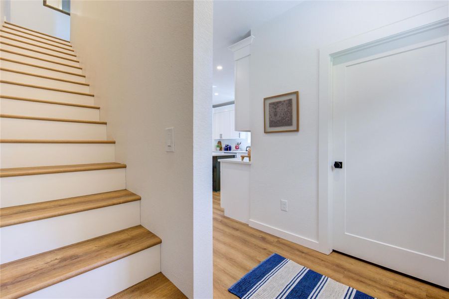 Spacious, unfurnished interior of a new home in , Bellville (Image 20).