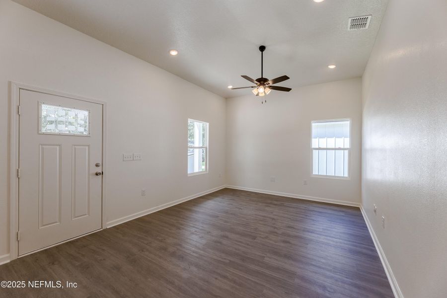 Spacious, unfurnished interior of a new home in , Jacksonville (Image 17). Spacious, unfurnished interior of a new home in , Jacksonville (Image 17).