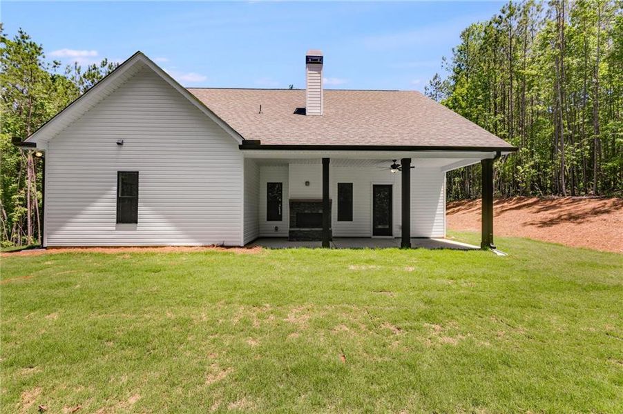 Exterior details and patio area of a home in , Cedartown (Image 23).