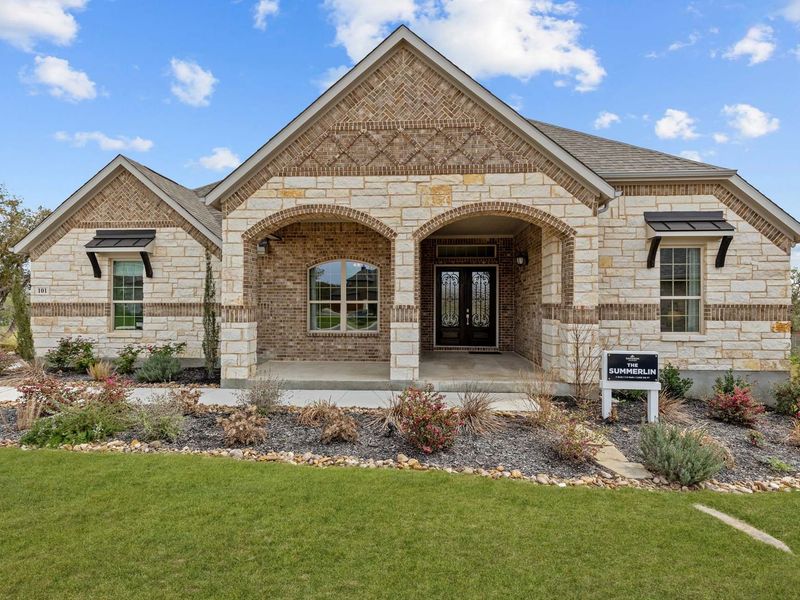Representative exterior details of a home built from the The Summerlin A by Davidson Homes LLC in Potranco Oaks, Castroville (Image 3). Representative exterior details of a home built from the The Summerlin A by Davidson Homes LLC in Potranco Oaks, Castroville (Image 3).