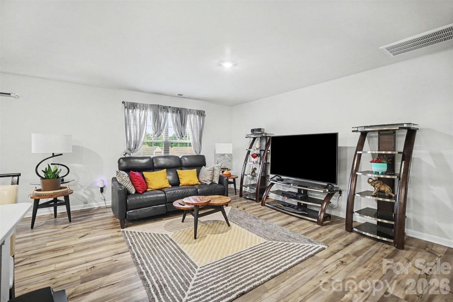 Furnished interior view inside a new home in Walkers Mill, Edgemoor (Image 26).
