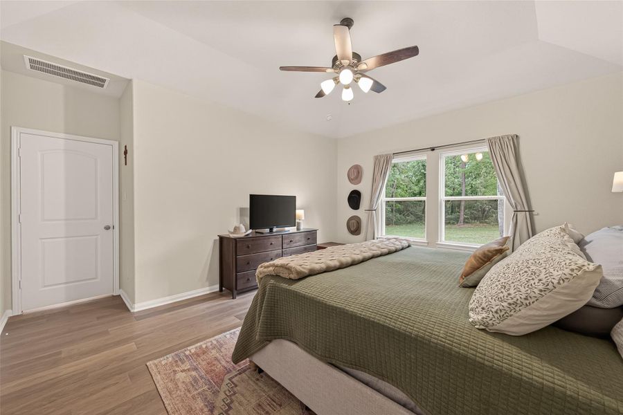 Furnished interior view inside a new home in , Willis (Image 12).