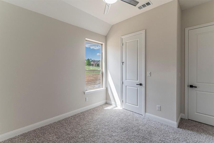 Spacious, unfurnished interior of a new home in , Van Alstyne (Image 30).