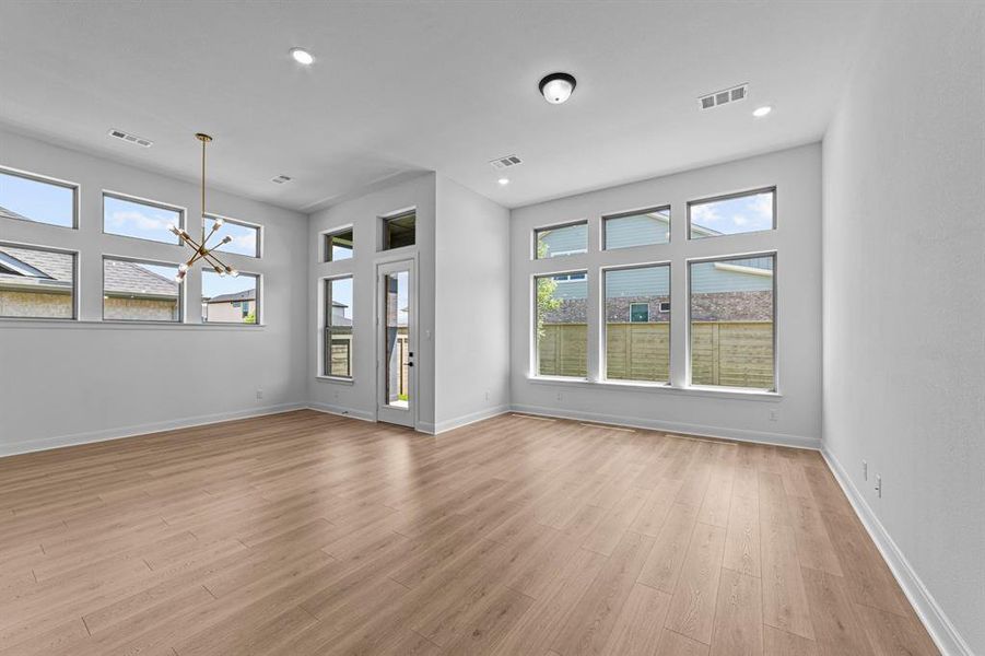 Spacious, unfurnished interior of a new home in Treeline, Justin (Image 17).