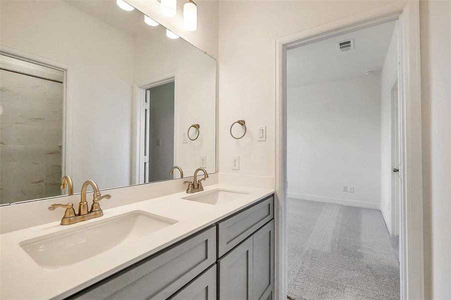 Furnished interior view inside a new home in Sienna 65', Missouri City (Image 14). Furnished interior view inside a new home in Sienna 65', Missouri City (Image 14).