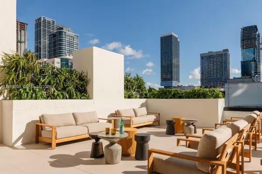 Condo located in Miami, FL showcasing its design and architecture (Image 23). Condo located in Miami, FL showcasing its design and architecture (Image 23).