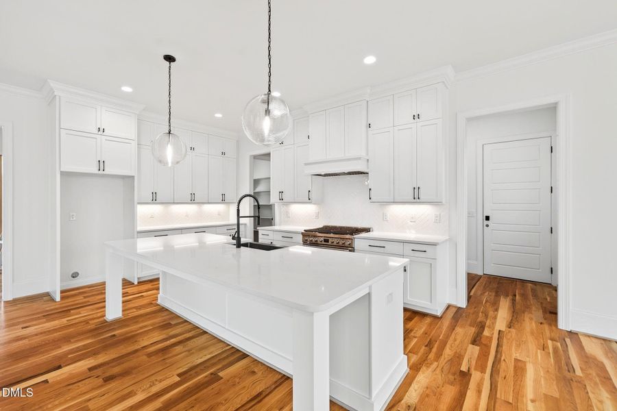 26-web-or-mls-7825 Penny Rd (18 of 70) 26-web-or-mls-7825 Penny Rd (18 of 70)