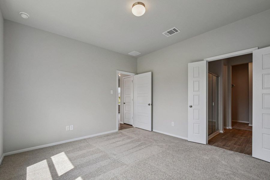 Spacious, unfurnished interior of a new home in Hymeadow, Maxwell (Image 28).