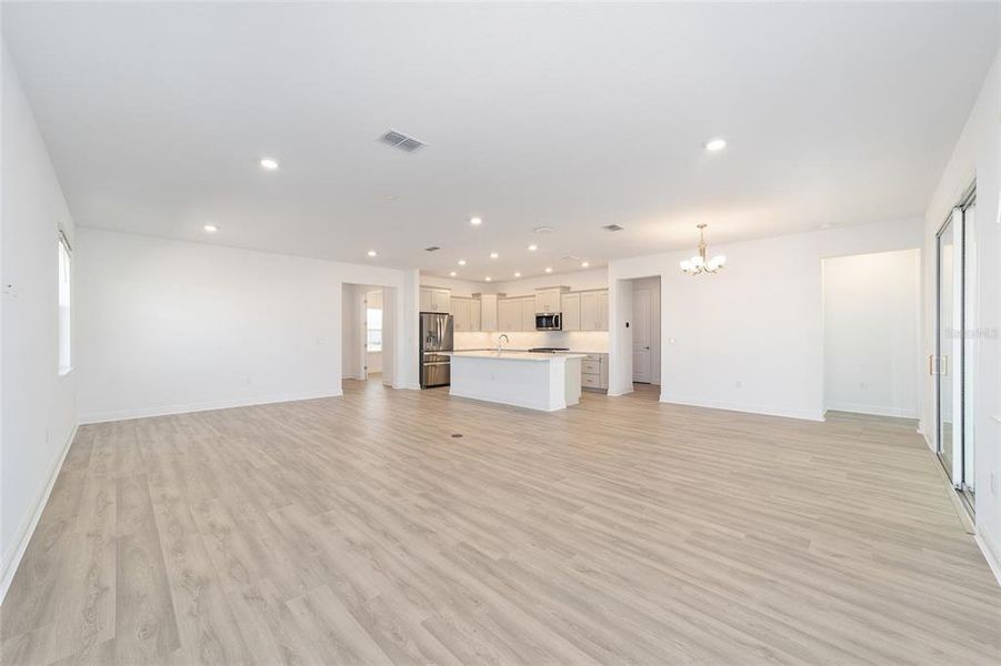 Spacious, unfurnished interior of a new home in , Ocala (Image 32).