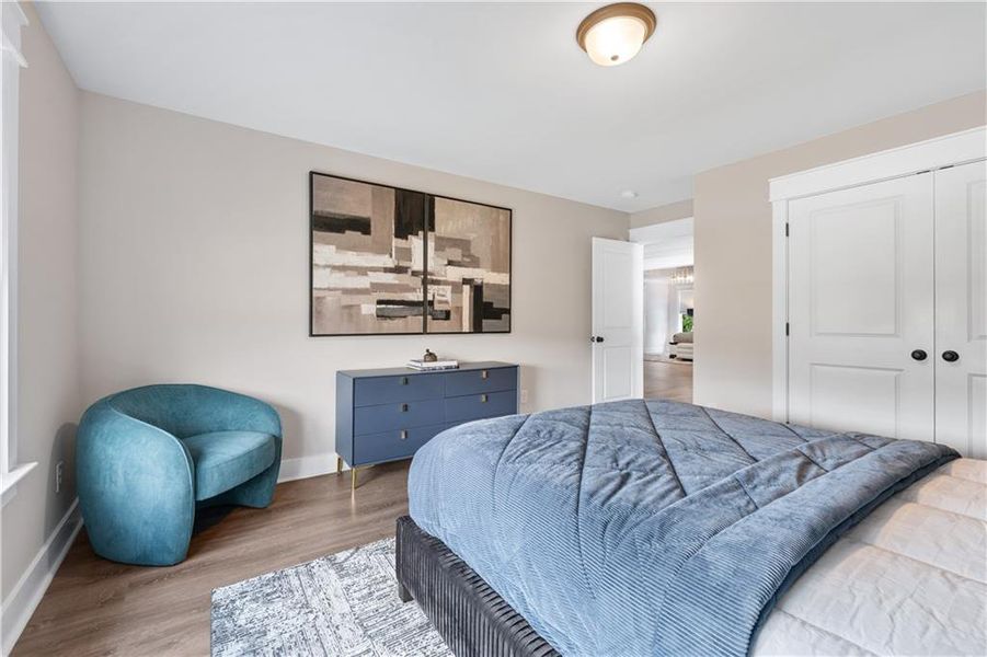 Furnished interior view inside a new home in Springside Reserve, Powder Springs (Image 9). Furnished interior view inside a new home in Springside Reserve, Powder Springs (Image 9).
