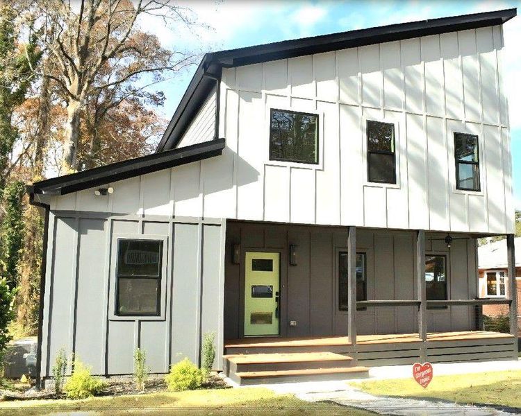 Front exterior of a new home in , Atlanta, GA, highlighting curb appeal (Image 1). Front exterior of a new home in , Atlanta, GA, highlighting curb appeal (Image 1).