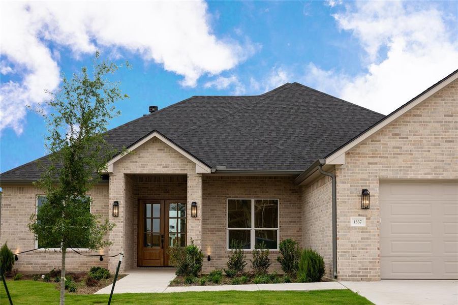 Front exterior of a new home in , Hewitt, TX, highlighting curb appeal (Image 21).