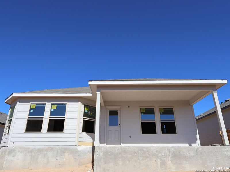 Exterior details and patio area of a home in Hunters Ranch, San Antonio (Image 3). Exterior details and patio area of a home in Hunters Ranch, San Antonio (Image 3).