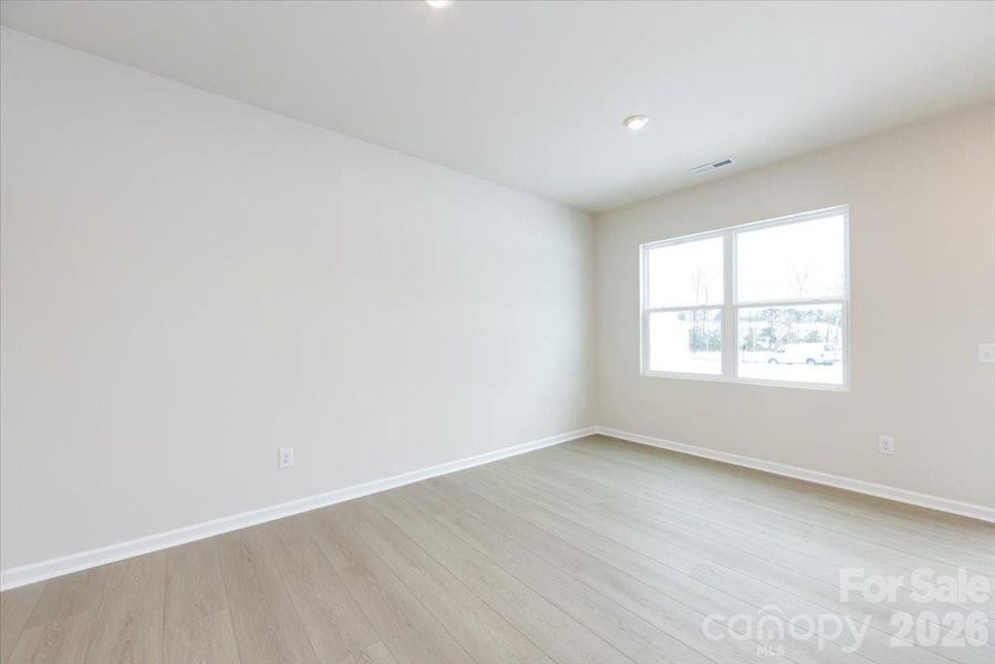 Dining Area Dining Area