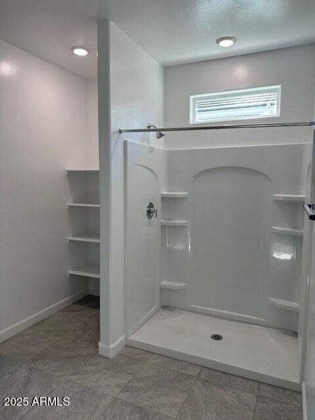 Lot 21 Cali 18 Lot 21 Cali 18