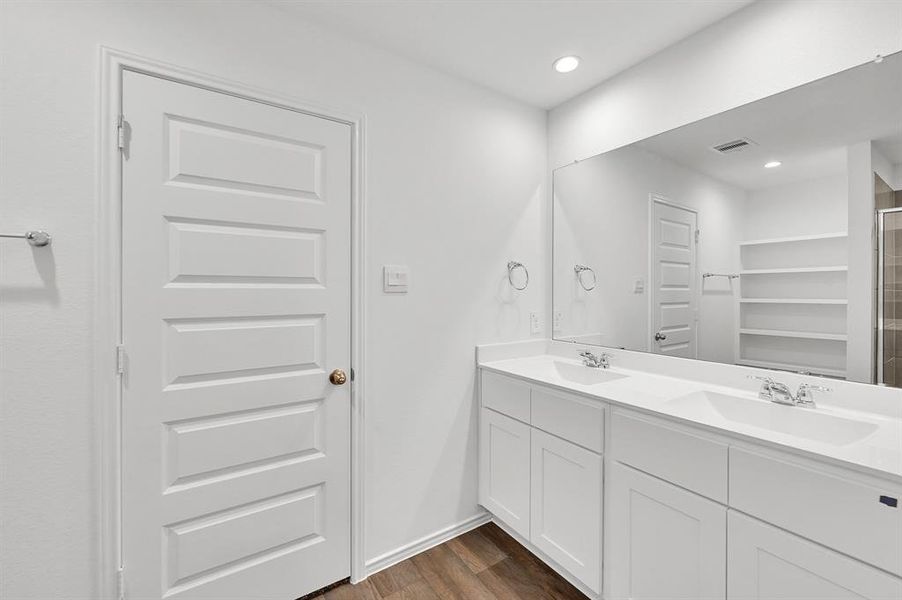 Furnished interior view inside a new home in Tamarron, Fulshear (Image 10).