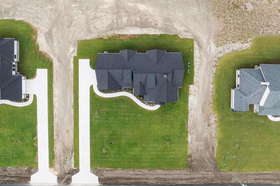 Aerial view of property and surrounding area