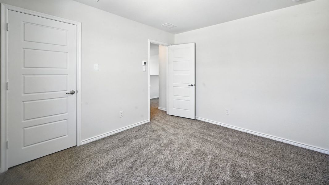 Spacious, unfurnished interior of a new home in Liberty Crossing, Royse City (Image 21).