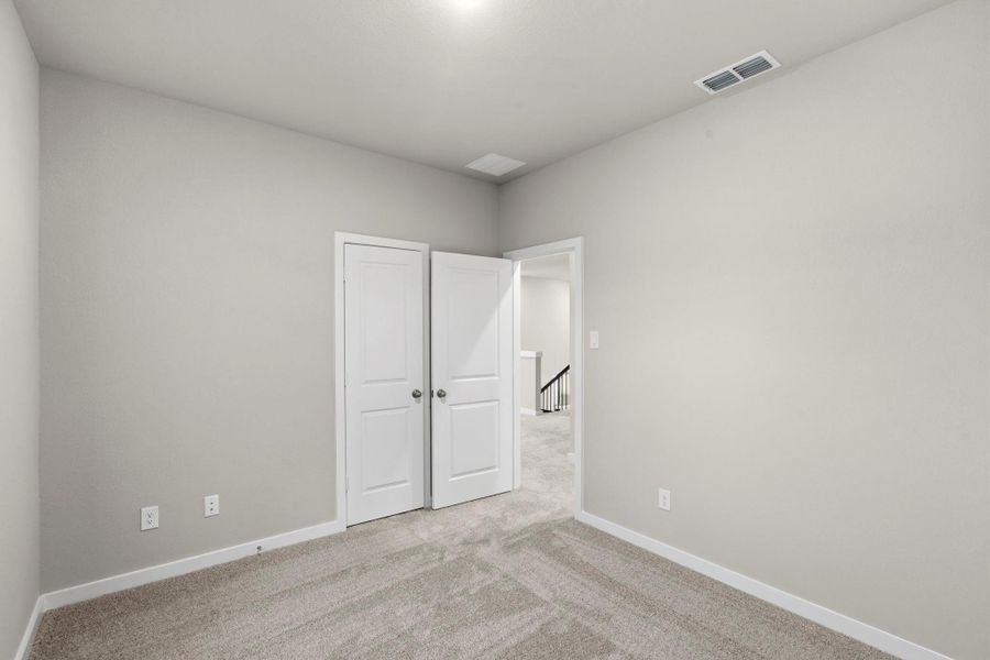 Spacious, unfurnished interior of a new home in Sienna 45', 50', Missouri City (Image 20).