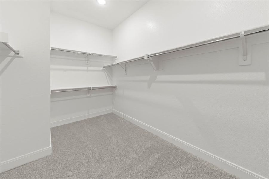 19. 1433 Kirkdale - Closet