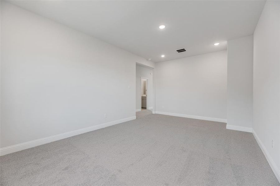 Spacious, unfurnished interior of a new home in Arbors at Legacy Hills, Celina (Image 32). Spacious, unfurnished interior of a new home in Arbors at Legacy Hills, Celina (Image 32).