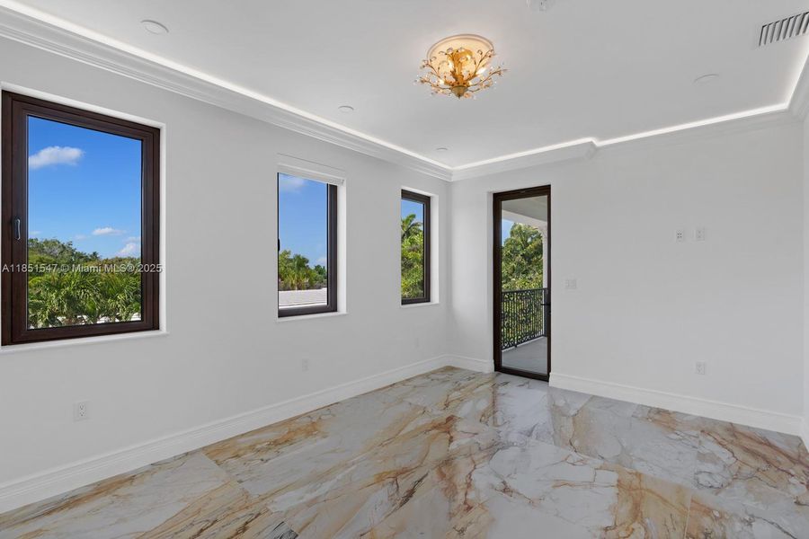 Spacious, unfurnished interior of a new home in , Surfside (Image 18).