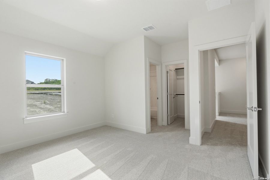 Spacious, unfurnished interior of a new home in Ladera - 50s, San Antonio (Image 22). Spacious, unfurnished interior of a new home in Ladera - 50s, San Antonio (Image 22).
