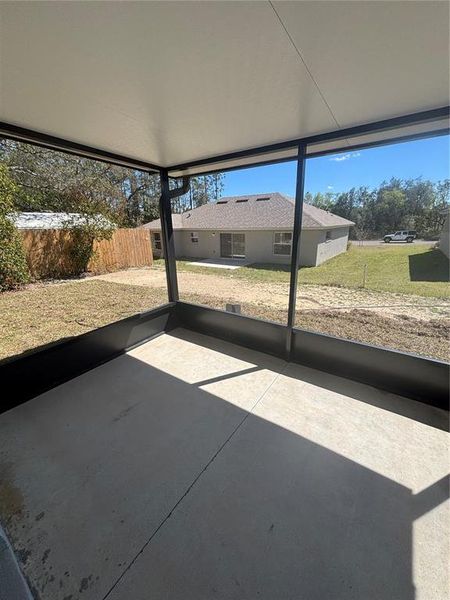 Exterior details and patio area of a home in , Citrus Springs (Image 34).
