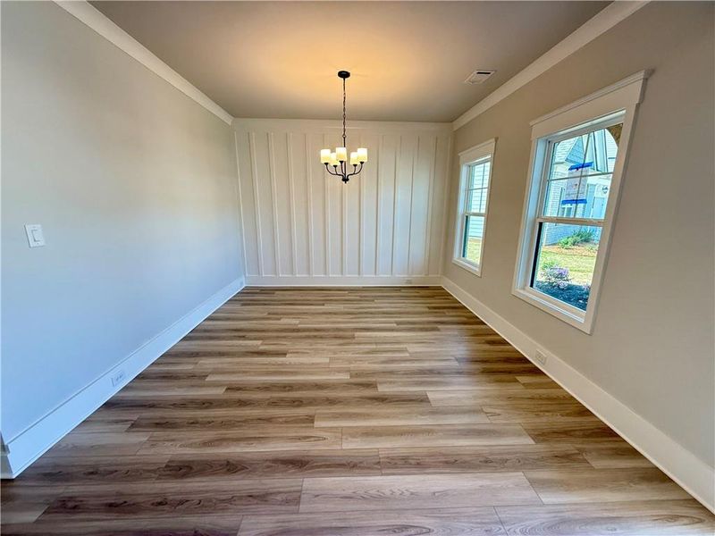 Spacious, unfurnished interior of a new home in Ponderosa Farms Estates, Gainesville (Image 28).