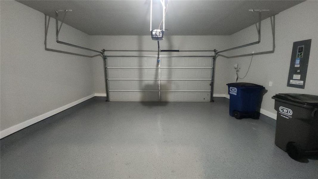 Spacious, unfurnished interior of a new home in Bryant Farms, Melissa (Image 26).