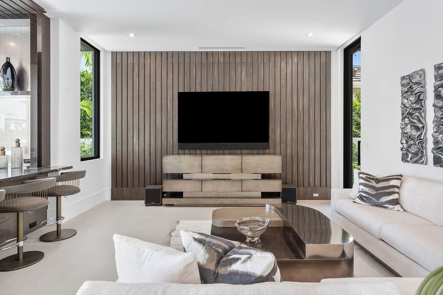 169_Coconut_Palm_Road_39