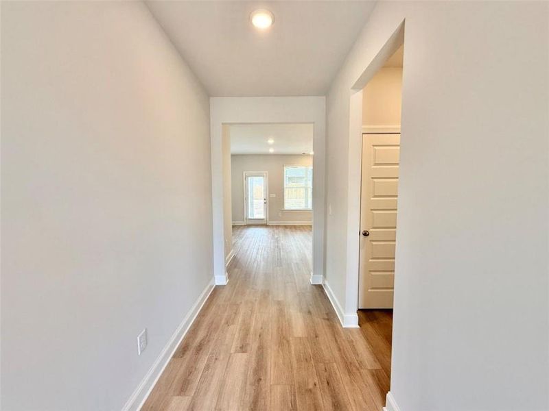 Spacious, unfurnished interior of a new home in , Bonaire (Image 21).