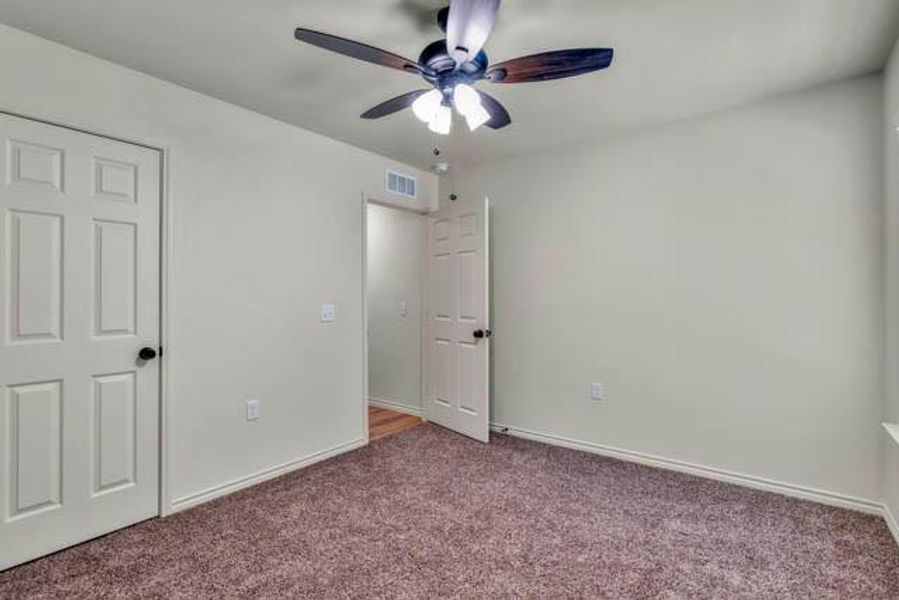 Spacious, unfurnished interior of a new home in , Fort Worth (Image 10).