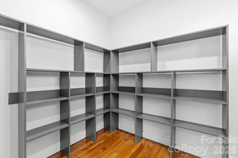 Image 42 of a home in .