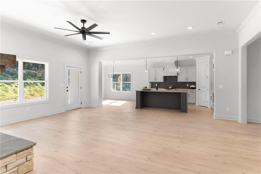Spacious, unfurnished interior of a new home in , Greensboro (Image 34).