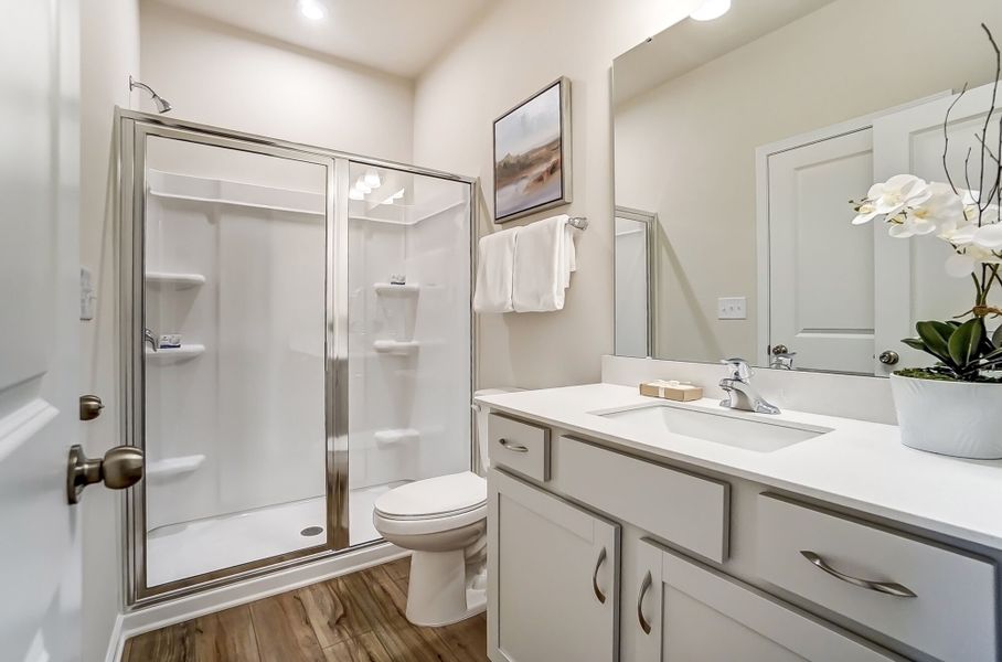 Photo representation of the Eldorado plan. Colors, finishes and options will vary. Photo representation of the Eldorado plan. Colors, finishes and options will vary.