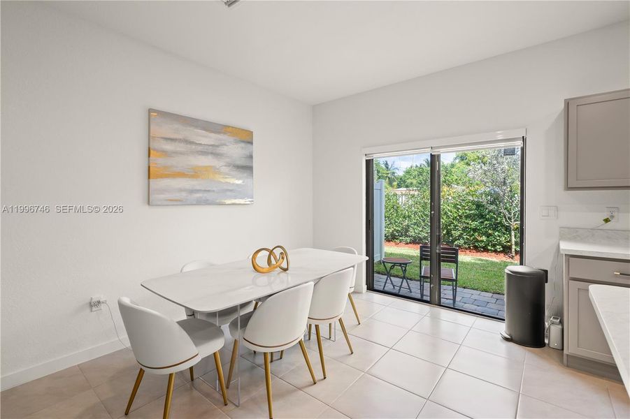 Furnished interior view inside a new home in , Pompano Beach (Image 13).