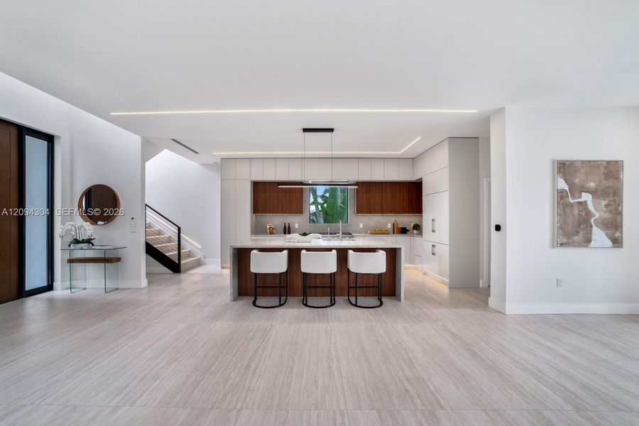 Furnished interior view inside a new home in , Hollywood (Image 7).
