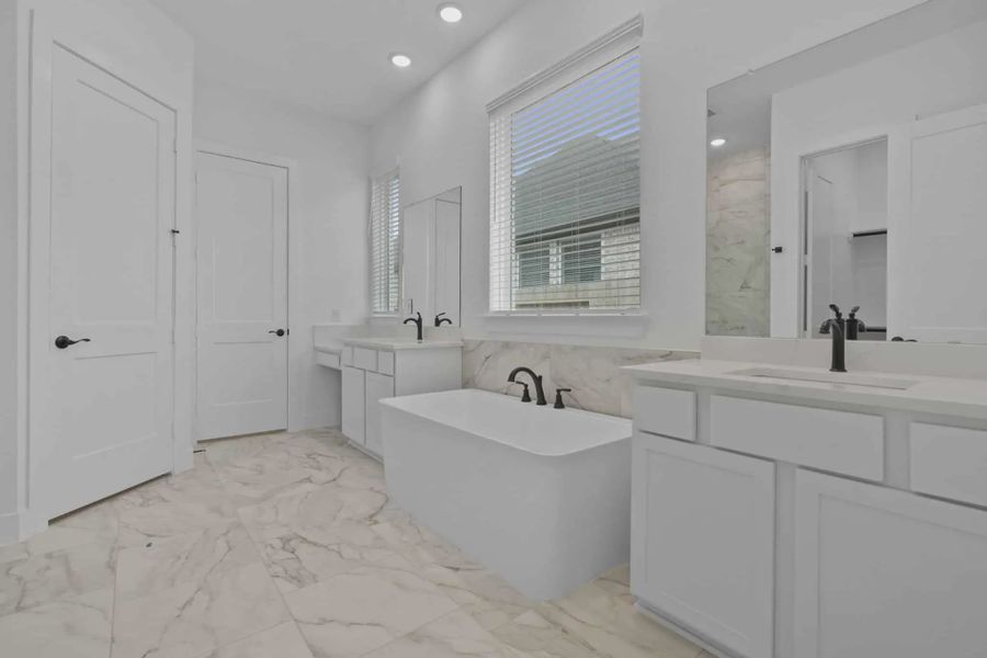 Representative furnished interior of a home built from the Lauren by Chesmar Homes in Beacon Point, Texas City (Image 11). Representative furnished interior of a home built from the Lauren by Chesmar Homes in Beacon Point, Texas City (Image 11).