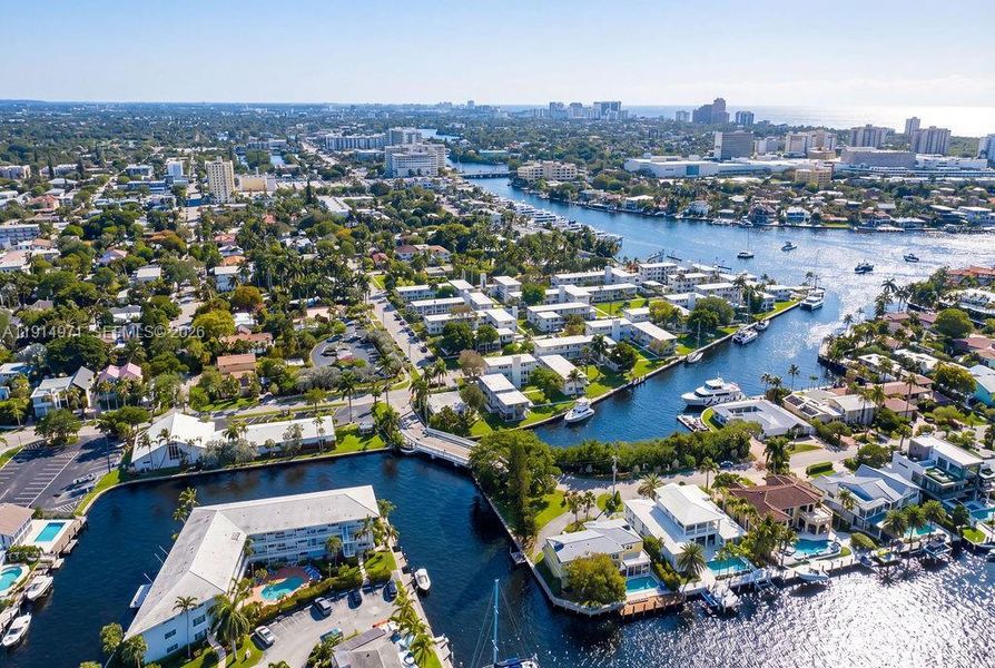 Image 84 of a home in .