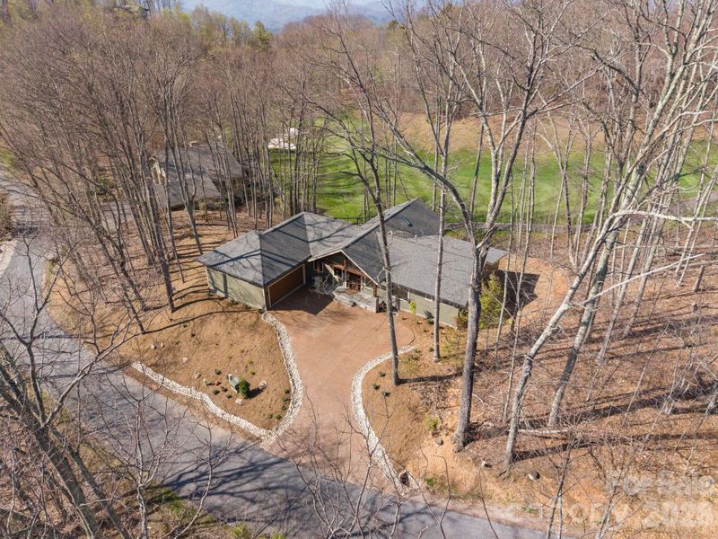 Image 34 of a home in .