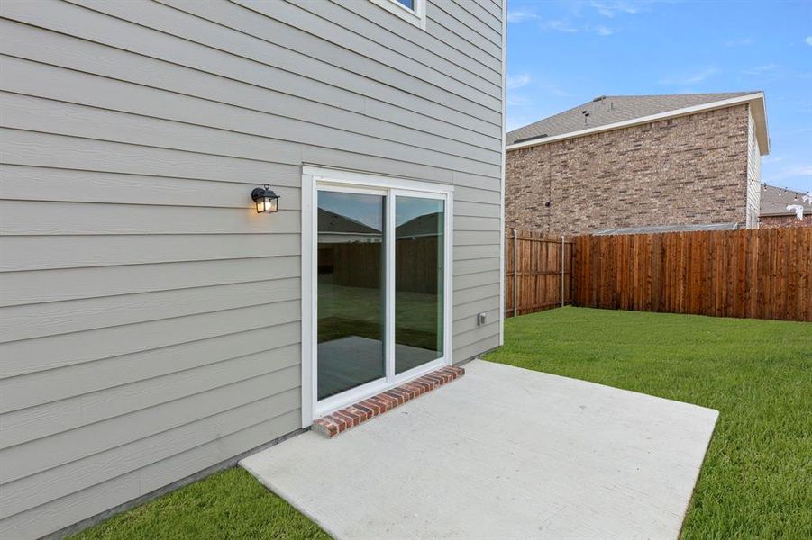 25. 813 Lexington - Patio 25. 813 Lexington - Patio