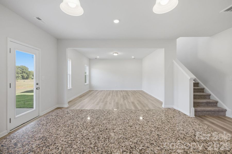 Spacious, unfurnished interior of a new home in Catawba Trace, Catawba (Image 29).