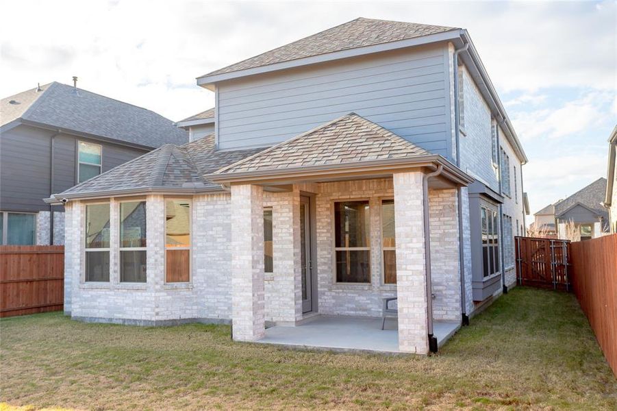Exterior details of a home in Heartland, Crandall (Image 5).