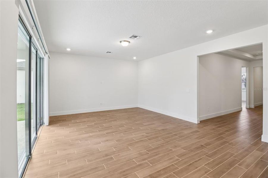 Spacious, unfurnished interior of a new home in Ridgehaven - Reserve Series, Ormond Beach (Image 16).