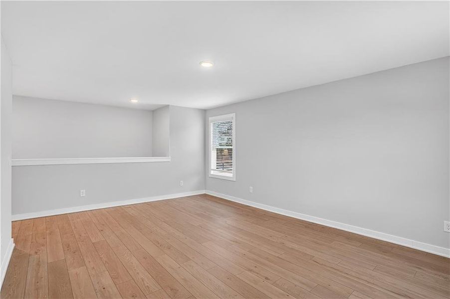 Spacious, unfurnished interior of a new home in , Villa Rica (Image 18).