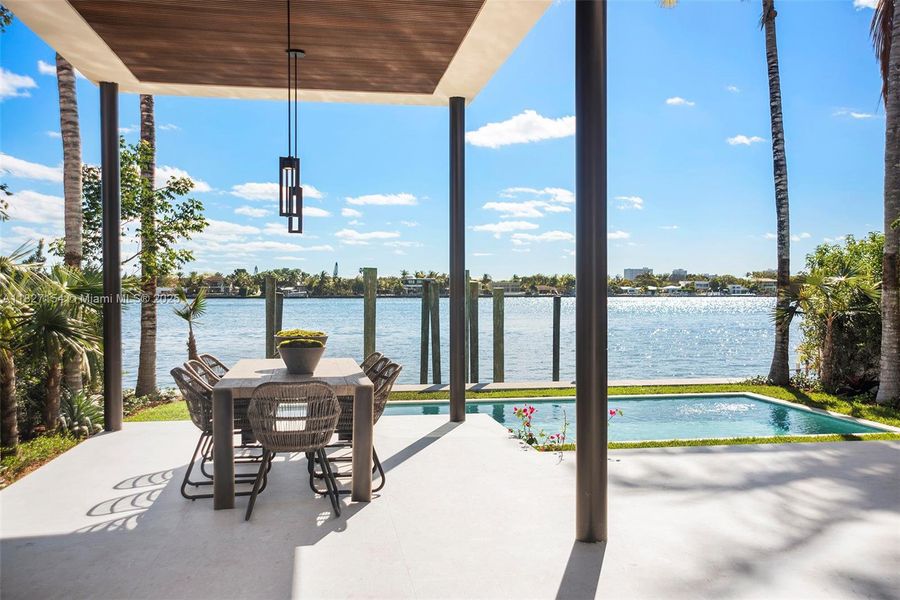 Exterior details and patio area of a home in , Miami Beach (Image 24).