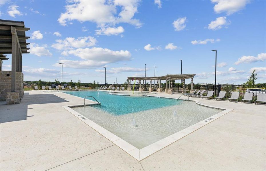Sparkling Pool Sparkling Pool