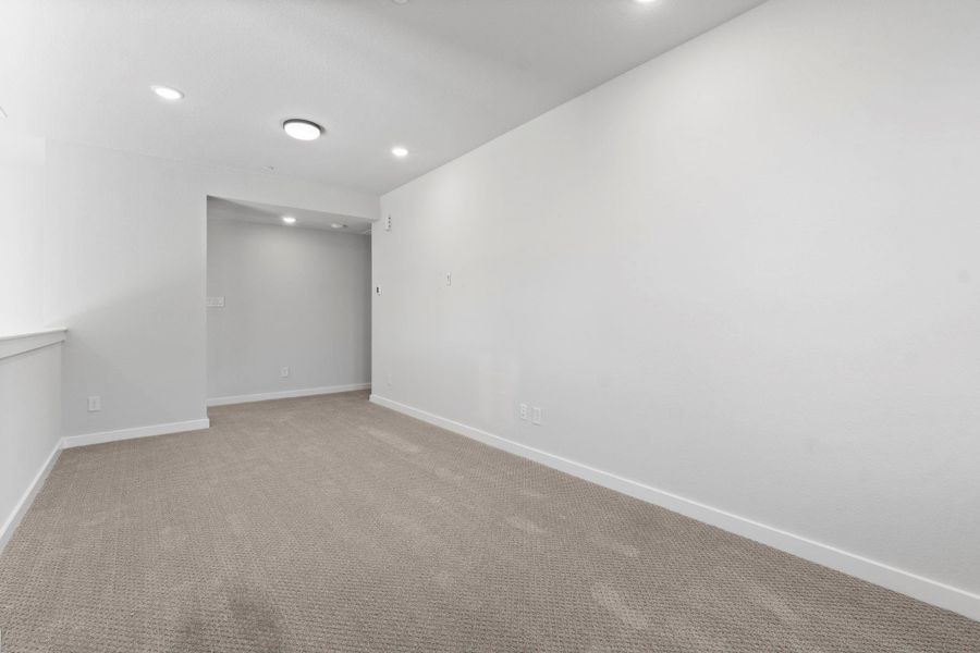Spacious, unfurnished interior of a new home in , Montgomery (Image 21).